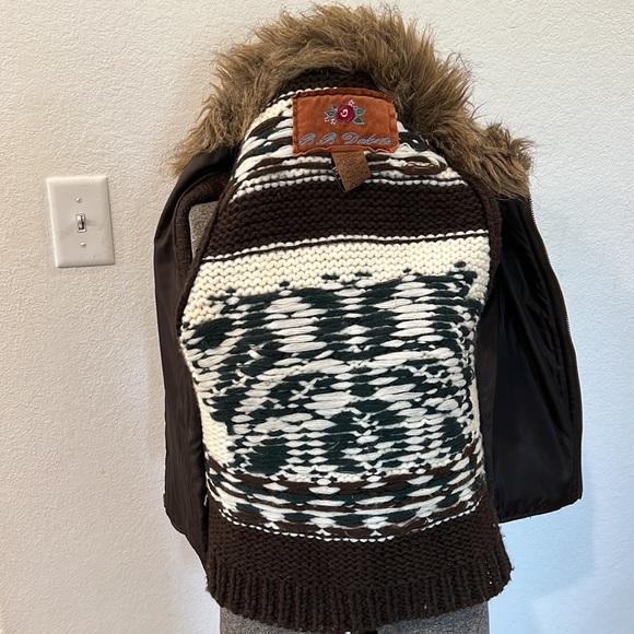 BB Dakota wool vest, EUC - Picture 4 of 6